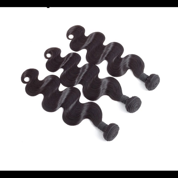 3bundles Brazilian hair. - Picture 1 of 2